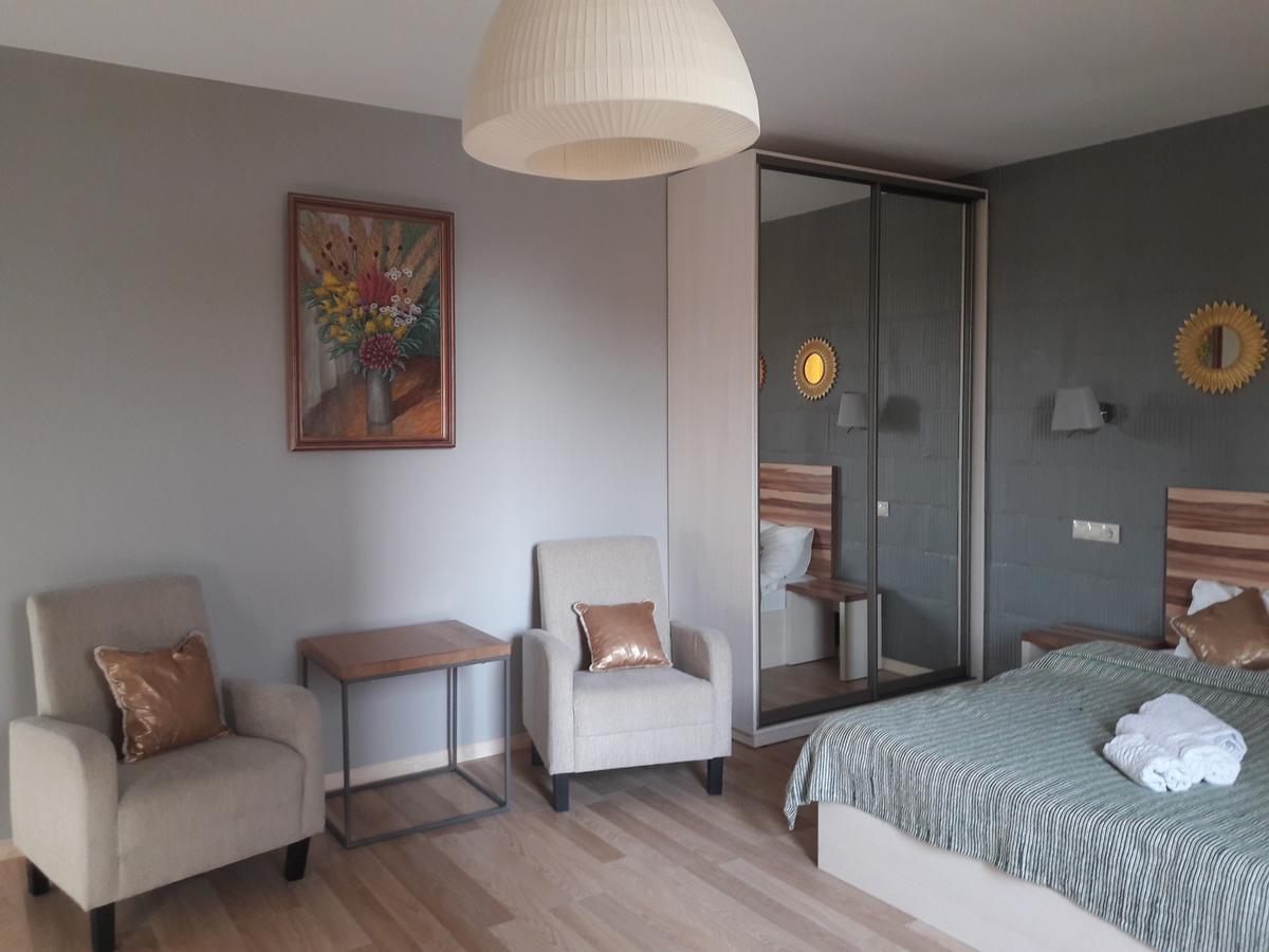 Mini Hotel On Demiivska Κίεβο Εξωτερικό φωτογραφία