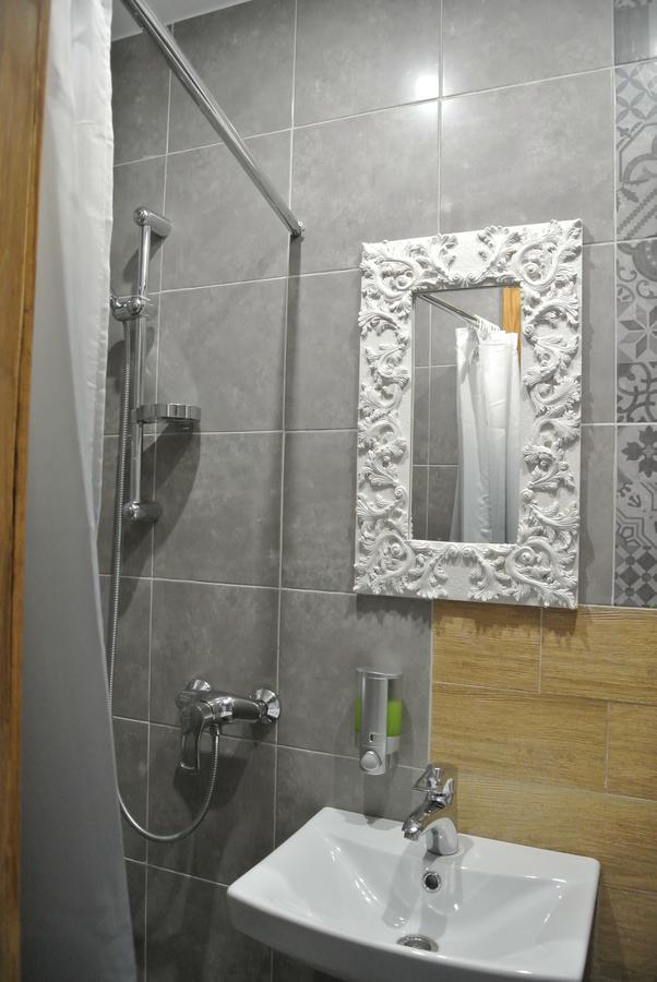 Mini Hotel On Demiivska Κίεβο Εξωτερικό φωτογραφία